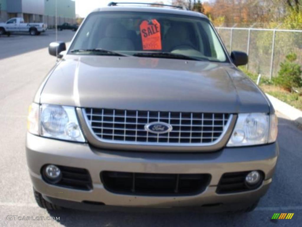 2004 Explorer XLT 4x4 - Mineral Grey Metallic / Medium Parchment photo #26