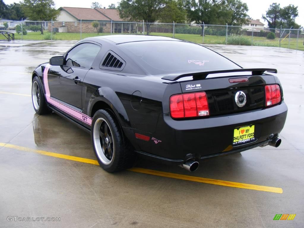 2006 Mustang GT Premium Coupe - Black / Dark Charcoal photo #5