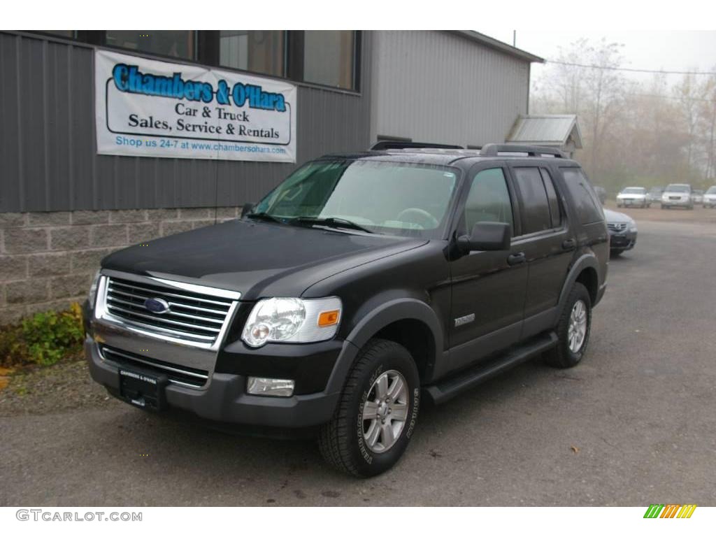 2006 Explorer XLT 4x4 - Black / Camel photo #1