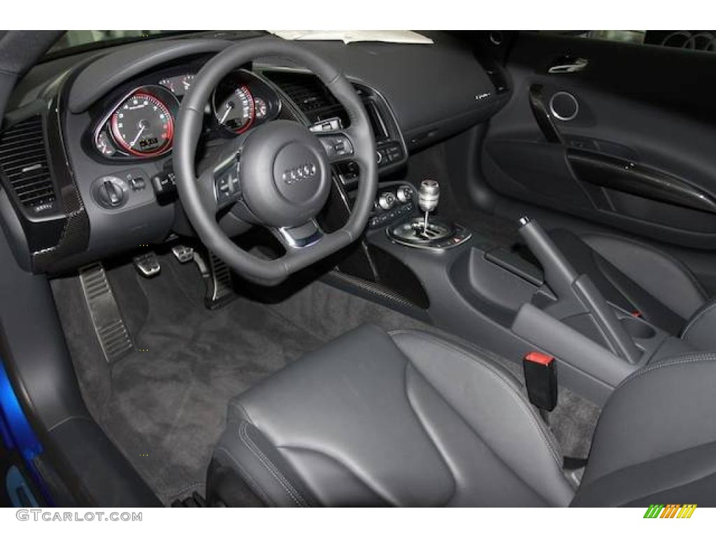 2010 R8 5.2 FSI quattro - Sepang Blue Pearl Effect / Fine Nappa Black Leather photo #5