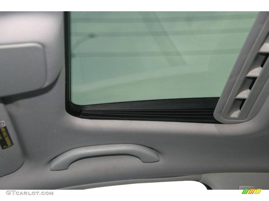 2003 Passat GLX Sedan - Reflex Silver Metallic / Grey photo #18