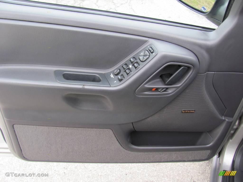 2001 Grand Cherokee Laredo 4x4 - Silverstone Metallic / Agate photo #15