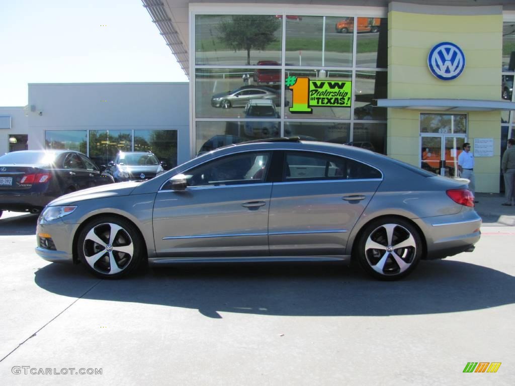 2010 CC Luxury - Light Brown Metallic / Cornsilk Beige Two Tone photo #2
