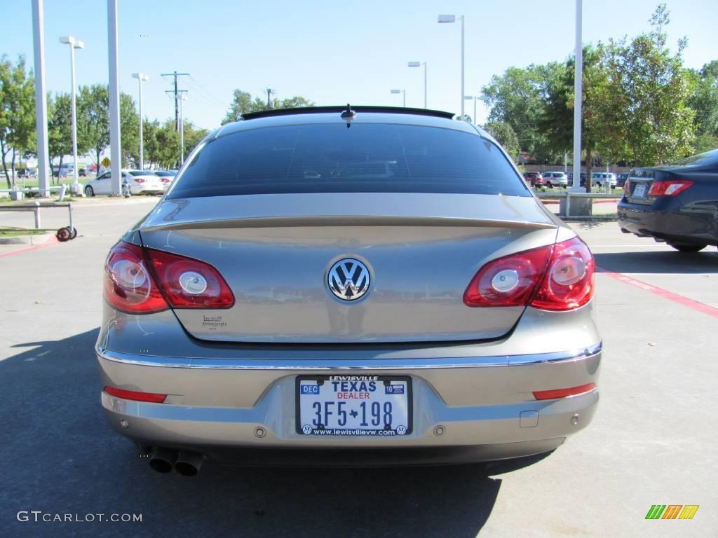 2010 CC Luxury - Light Brown Metallic / Cornsilk Beige Two Tone photo #4