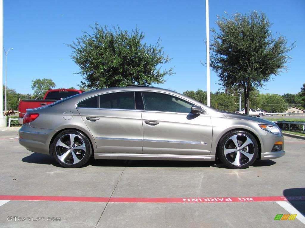 2010 CC Luxury - Light Brown Metallic / Cornsilk Beige Two Tone photo #6
