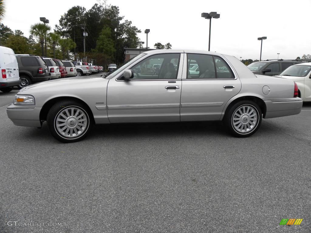 2009 Grand Marquis LS - Silver Birch Metallic / Medium Light Stone photo #2