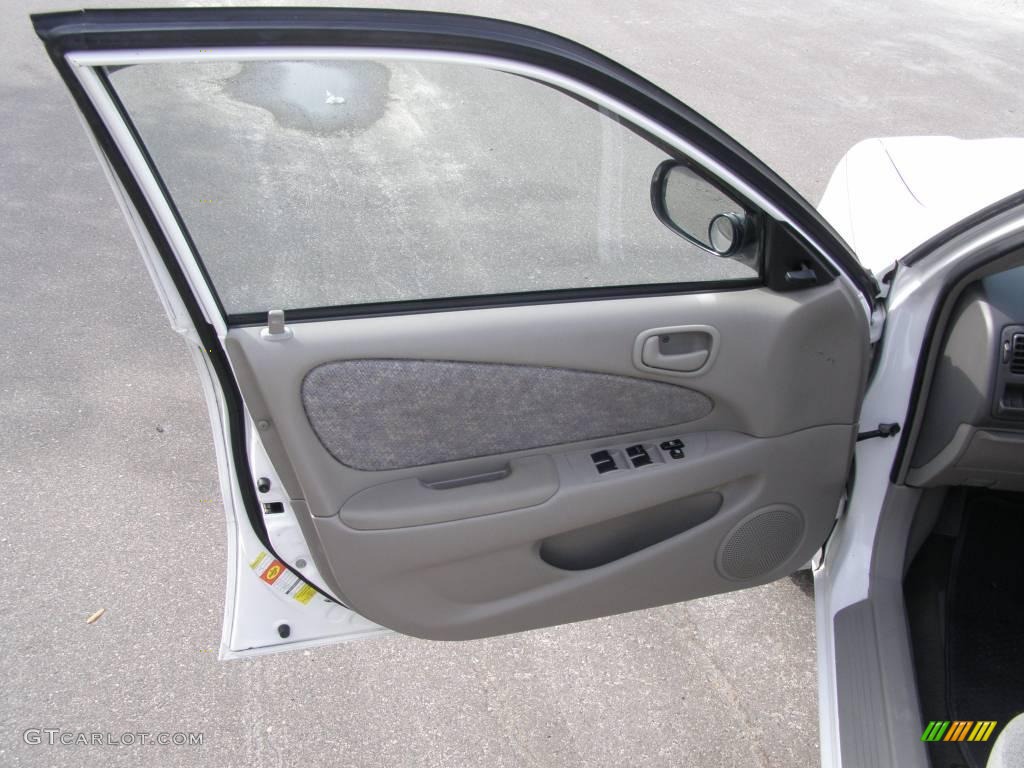 1999 Corolla CE - Super White / Light Charcoal photo #11