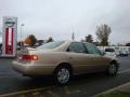 2000 Cashmere Beige Metallic Toyota Camry LE  photo #12