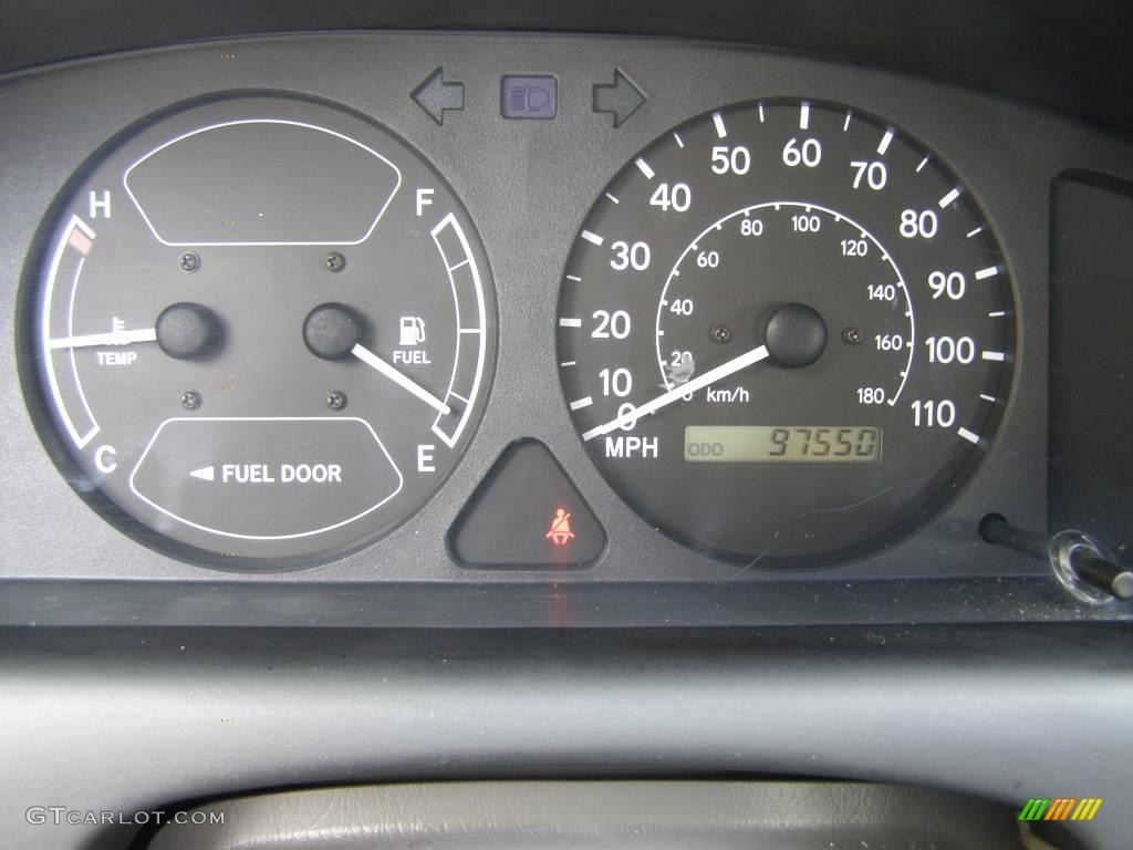 1999 Corolla CE - Super White / Light Charcoal photo #30
