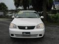 Absolute White - Forenza Wagon Photo No. 8