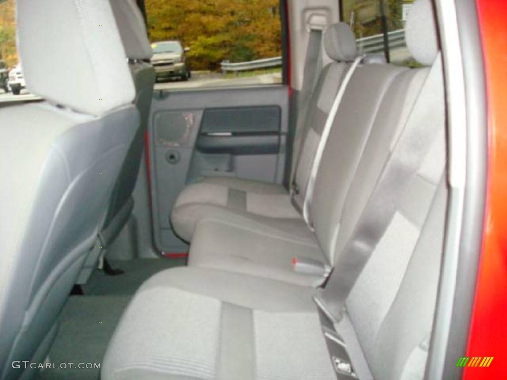 2006 Ram 1500 SLT Quad Cab 4x4 - Flame Red / Medium Slate Gray photo #9