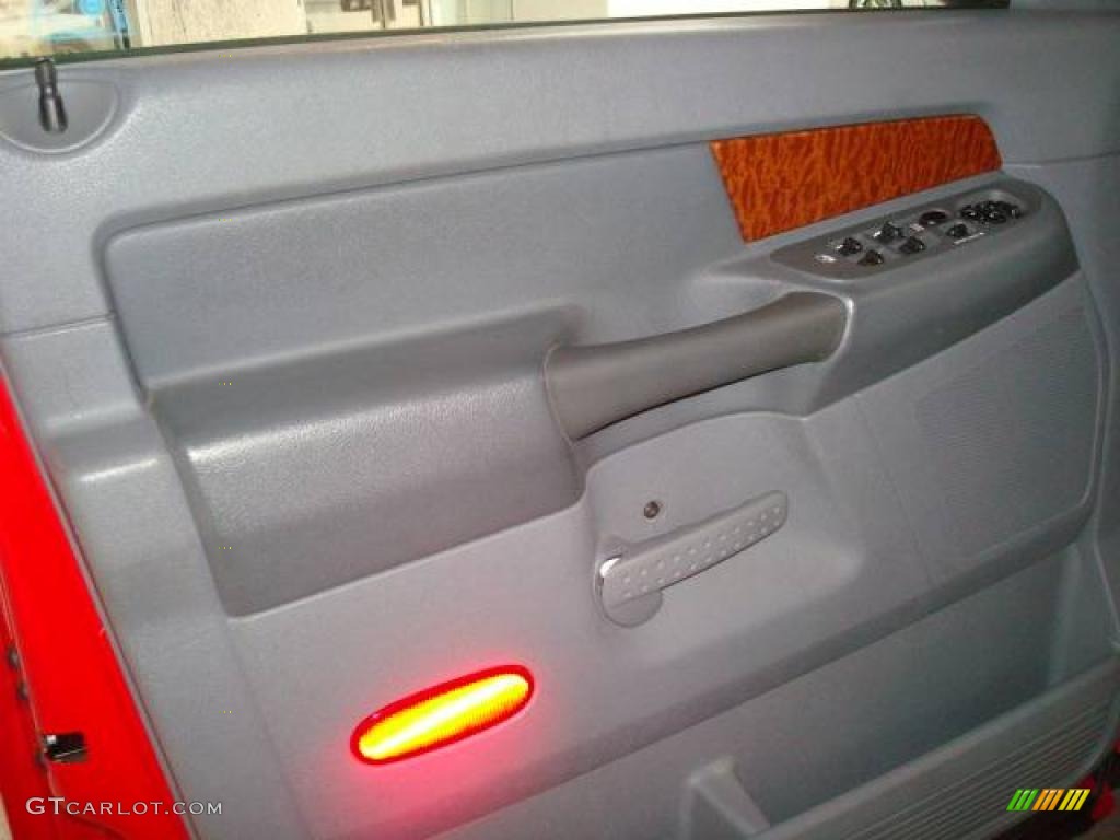 2006 Ram 1500 SLT Quad Cab 4x4 - Flame Red / Medium Slate Gray photo #11
