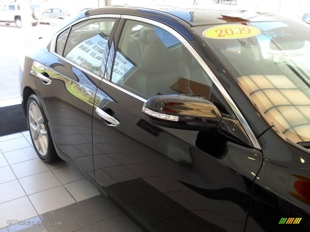 2009 Maxima 3.5 SV - Super Black / Charcoal photo #11