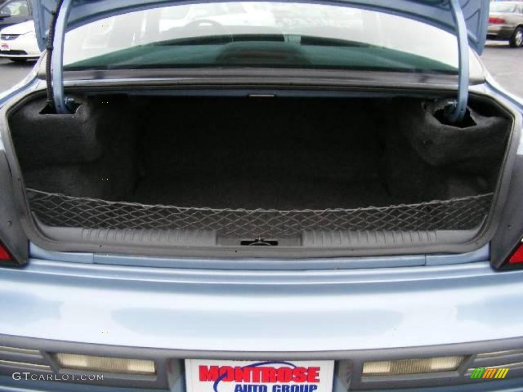 1993 Eighty-Eight Royale - Light Sapphire Metallic / Blue photo #24