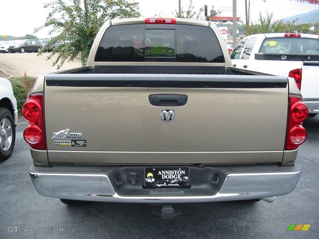 2008 Ram 1500 Big Horn Edition Quad Cab - Light Khaki Metallic / Khaki photo #15