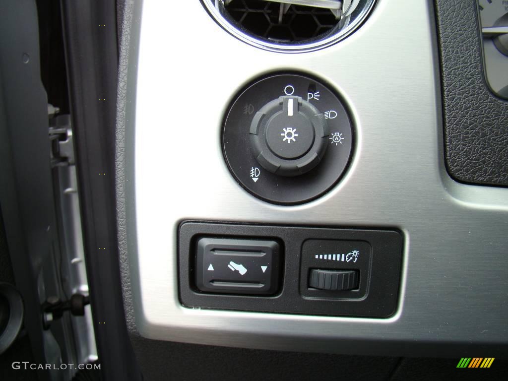 2010 F150 Platinum SuperCrew 4x4 - Ingot Silver Metallic / Sienna Brown Leather/Black photo #35