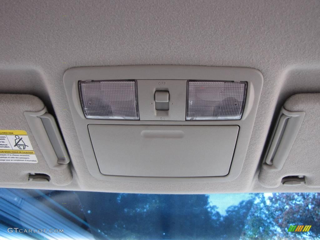 2006 Frontier SE Crew Cab 4x4 - Super Black / Steel photo #53