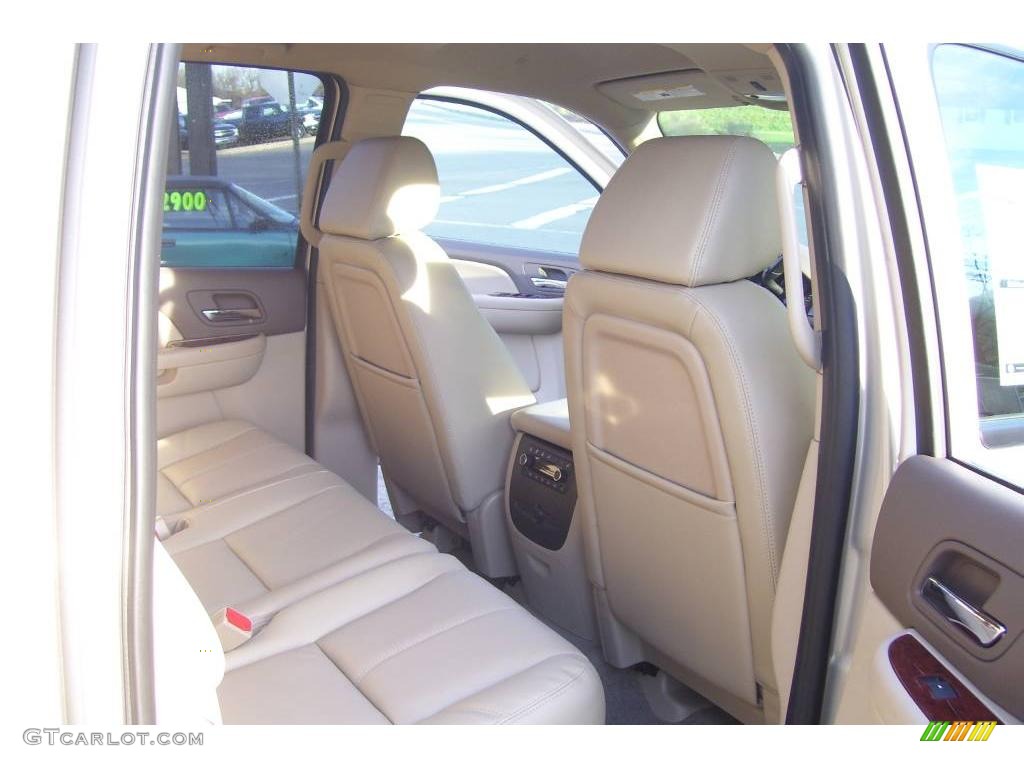 2009 Suburban LT 4x4 - Gold Mist Metallic / Light Cashmere/Dark Cashmere photo #21