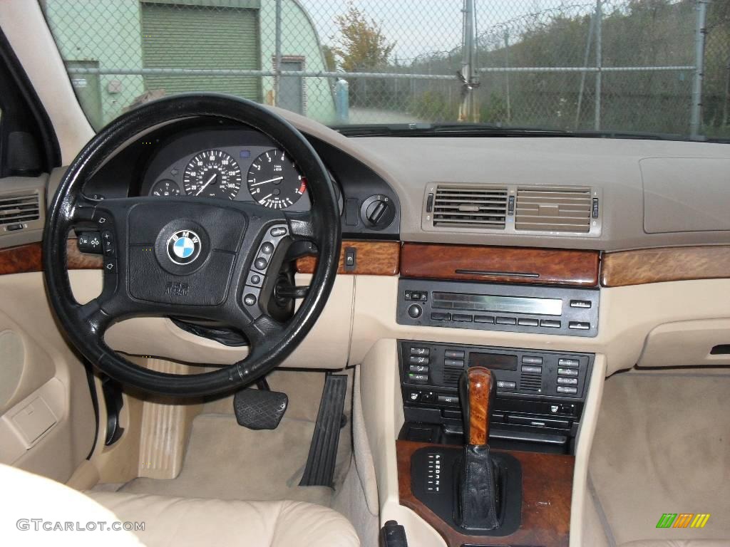 1997 5 Series 528i Sedan - Canyon Red Metallic / Sand Beige photo #19