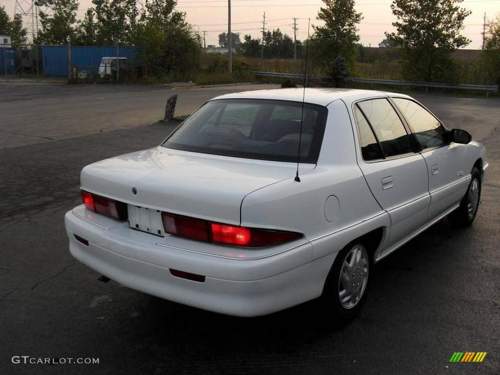 1997 Skylark Custom Sedan - Bright White / Graphite photo #8