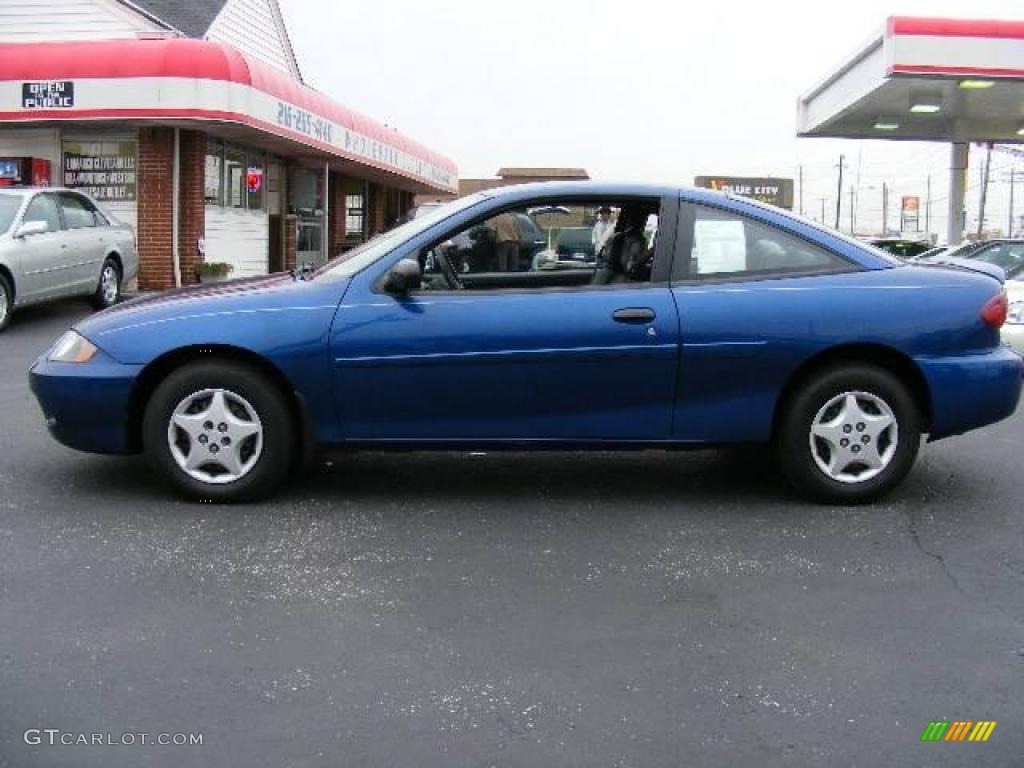 2003 Cavalier Coupe - Arrival Blue Metallic / Graphite Gray photo #2