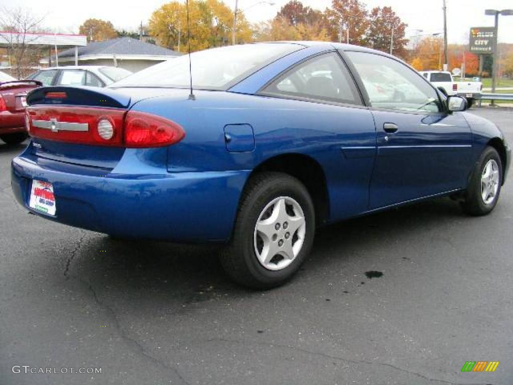 2003 Cavalier Coupe - Arrival Blue Metallic / Graphite Gray photo #5