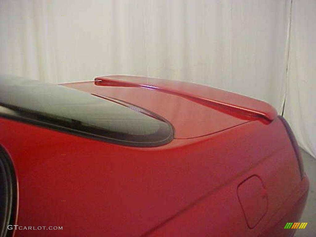 2006 Monte Carlo LT - Victory Red / Ebony photo #12