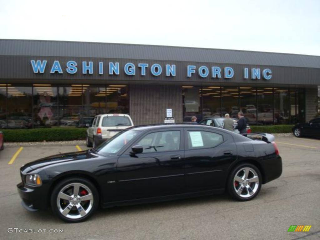 Brilliant Black Crystal Pearl Dodge Charger