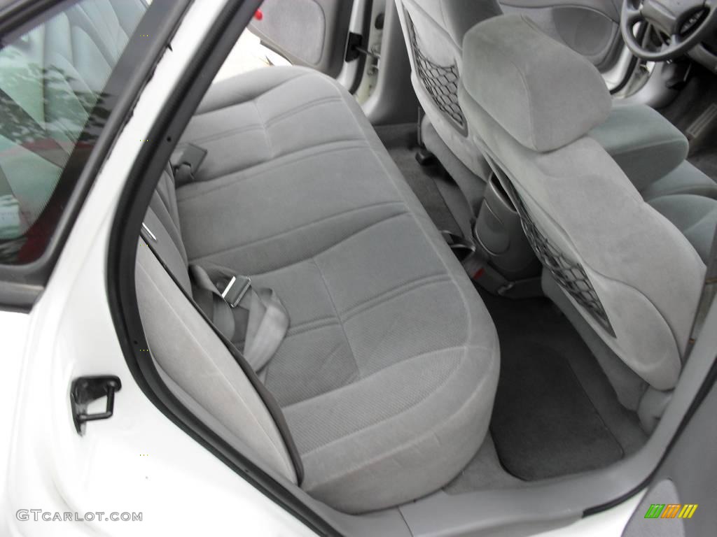 1996 Taurus GL - Vibrant White / Graphite photo #15