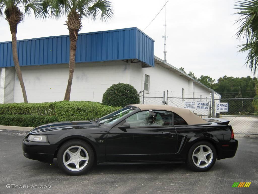 2000 Mustang GT Convertible - Black / Medium Parchment photo #6