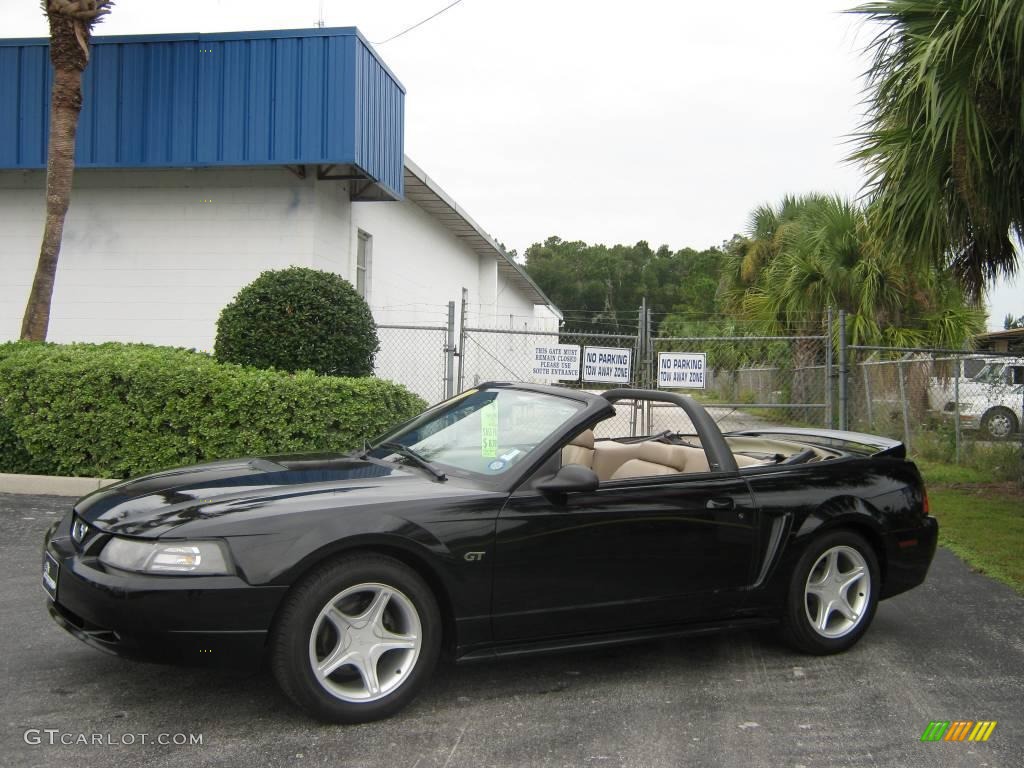 2000 Mustang GT Convertible - Black / Medium Parchment photo #10