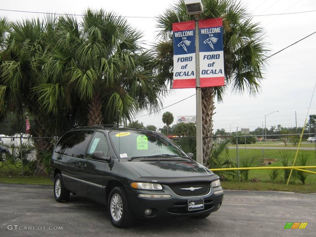 2000 Town & Country LXi - Shale Green Metallic / Camel photo #1