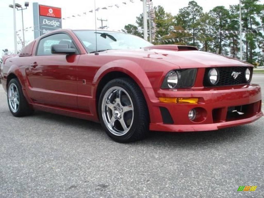 2007 Mustang Roush Stage 1 Coupe - Redfire Metallic / Dark Charcoal photo #10