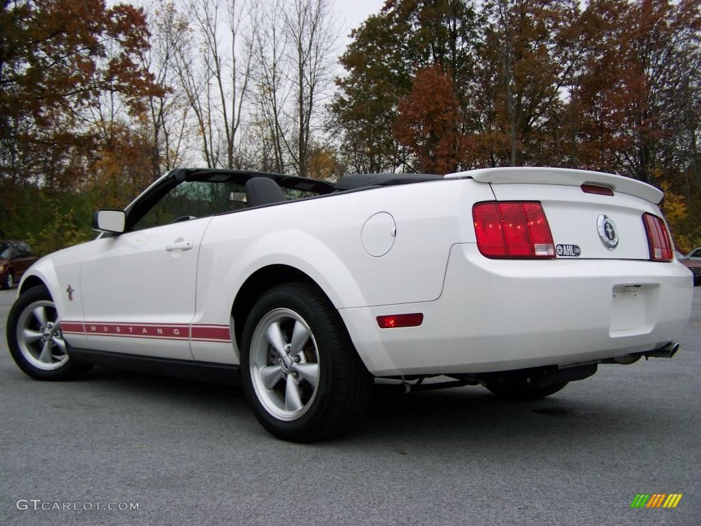 2008 Mustang V6 Premium Convertible Warriors in Pink Edition - Performance White / Dark Charcoal/Pink Stitching photo #10