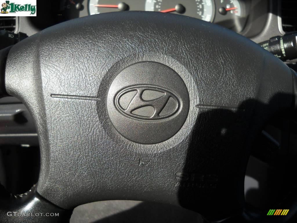 2001 Elantra GT - Cardinal Red / Gray photo #19