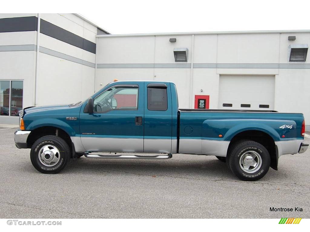 2000 F350 Super Duty XLT Extended Cab 4x4 Dually - Island Blue Metallic / Medium Graphite photo #3