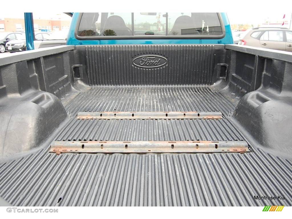 2000 F350 Super Duty XLT Extended Cab 4x4 Dually - Island Blue Metallic / Medium Graphite photo #20