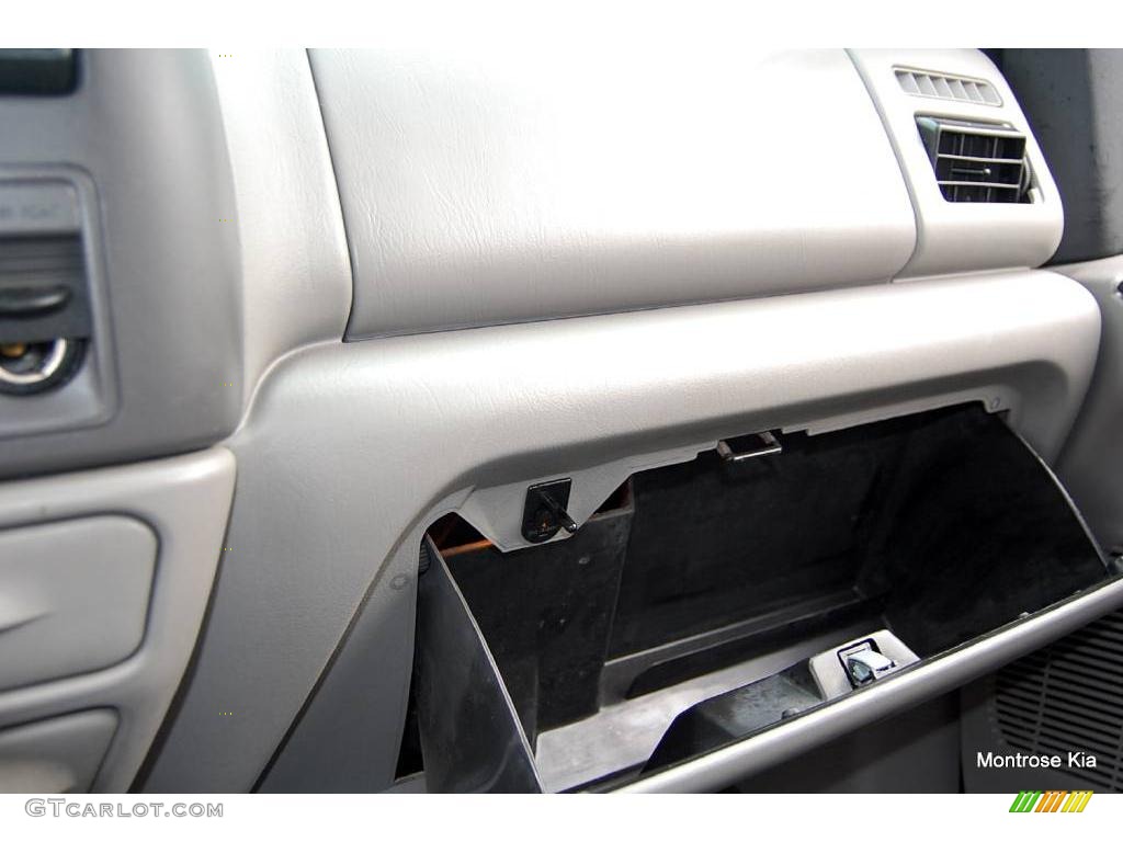 2000 F350 Super Duty XLT Extended Cab 4x4 Dually - Island Blue Metallic / Medium Graphite photo #30