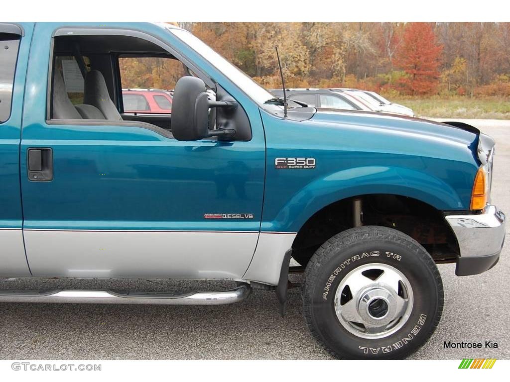 2000 F350 Super Duty XLT Extended Cab 4x4 Dually - Island Blue Metallic / Medium Graphite photo #44