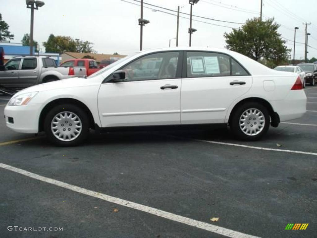 2007 Accord Value Package Sedan - Taffeta White / Ivory photo #3