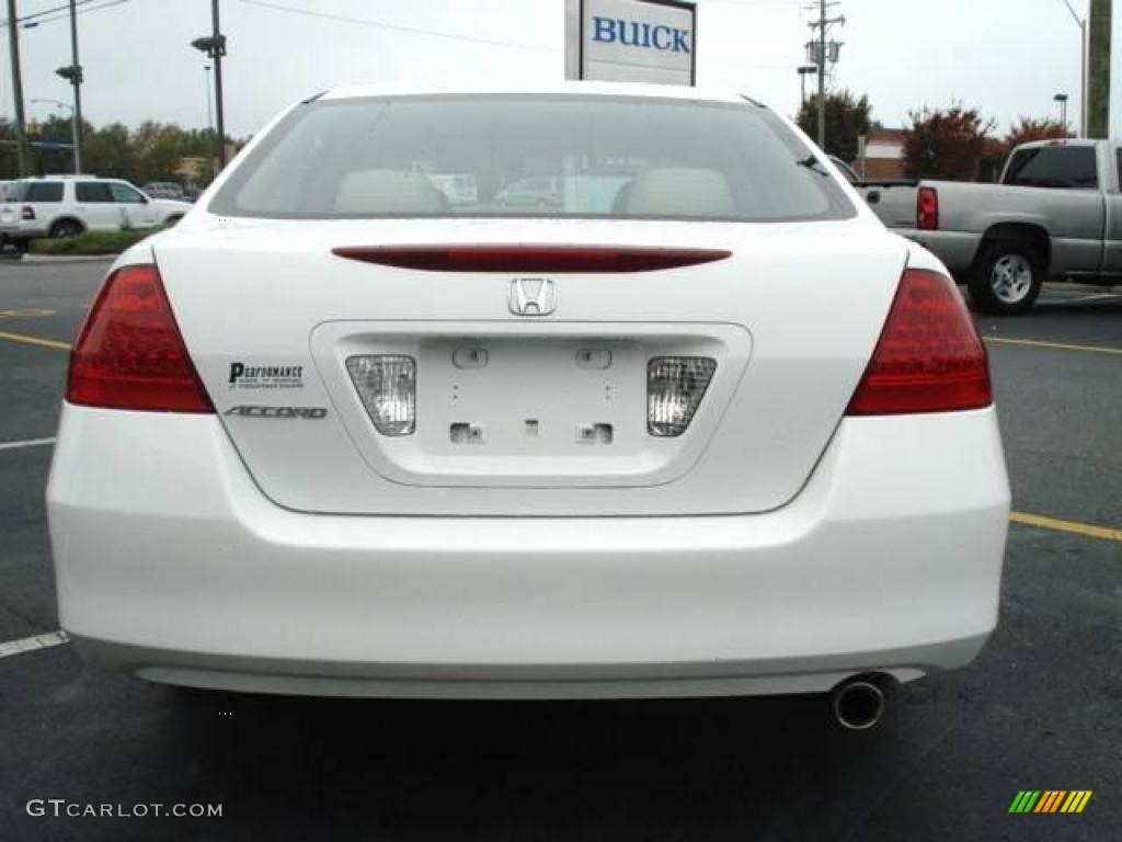 2007 Accord Value Package Sedan - Taffeta White / Ivory photo #5