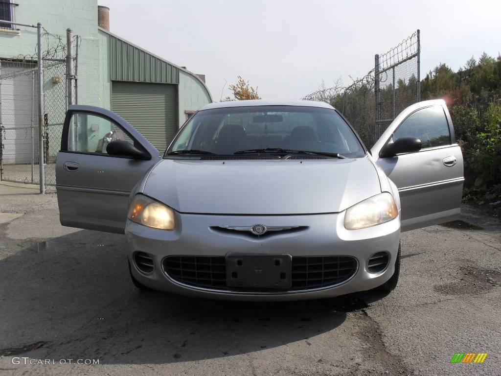 2001 Sebring LX Sedan - Bright Silver Metallic / Dark Slate Gray photo #1