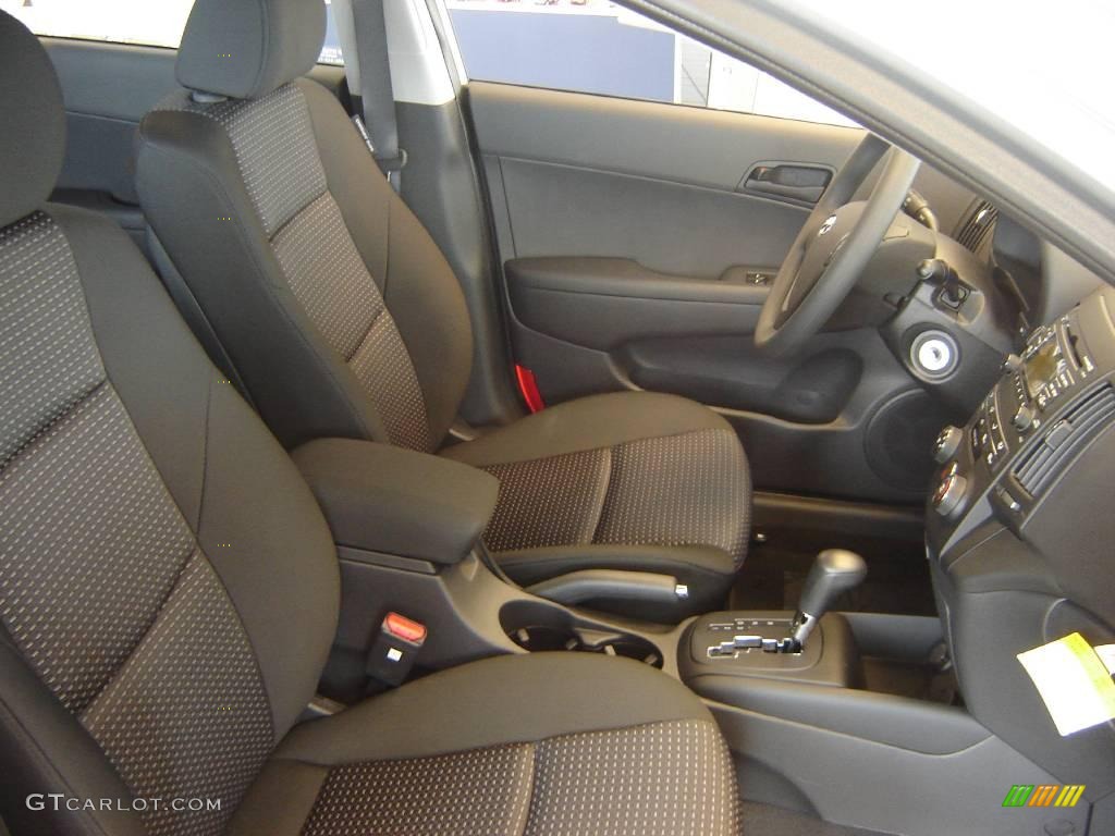 Black Interior 2010 Hyundai Elantra Touring GLS Photo #20594234
