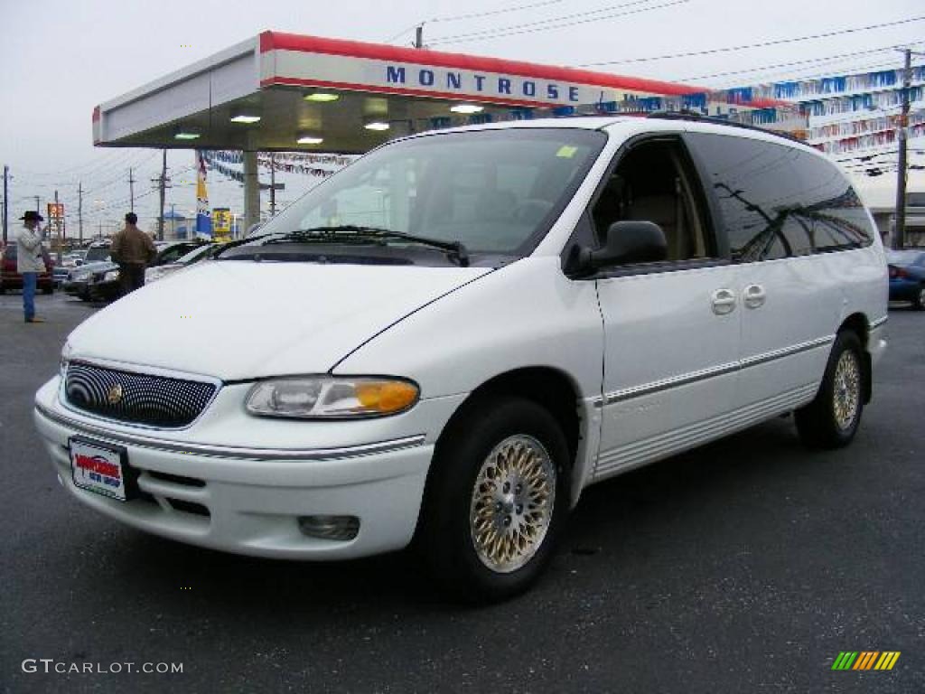 1997 Town & Country LXi - Stone White / Camel photo #1