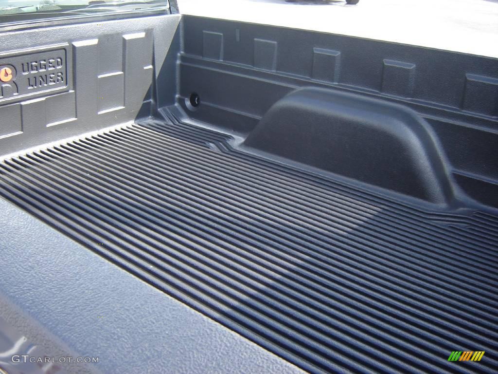2000 Silverado 1500 Regular Cab 4x4 - Onyx Black / Graphite photo #4