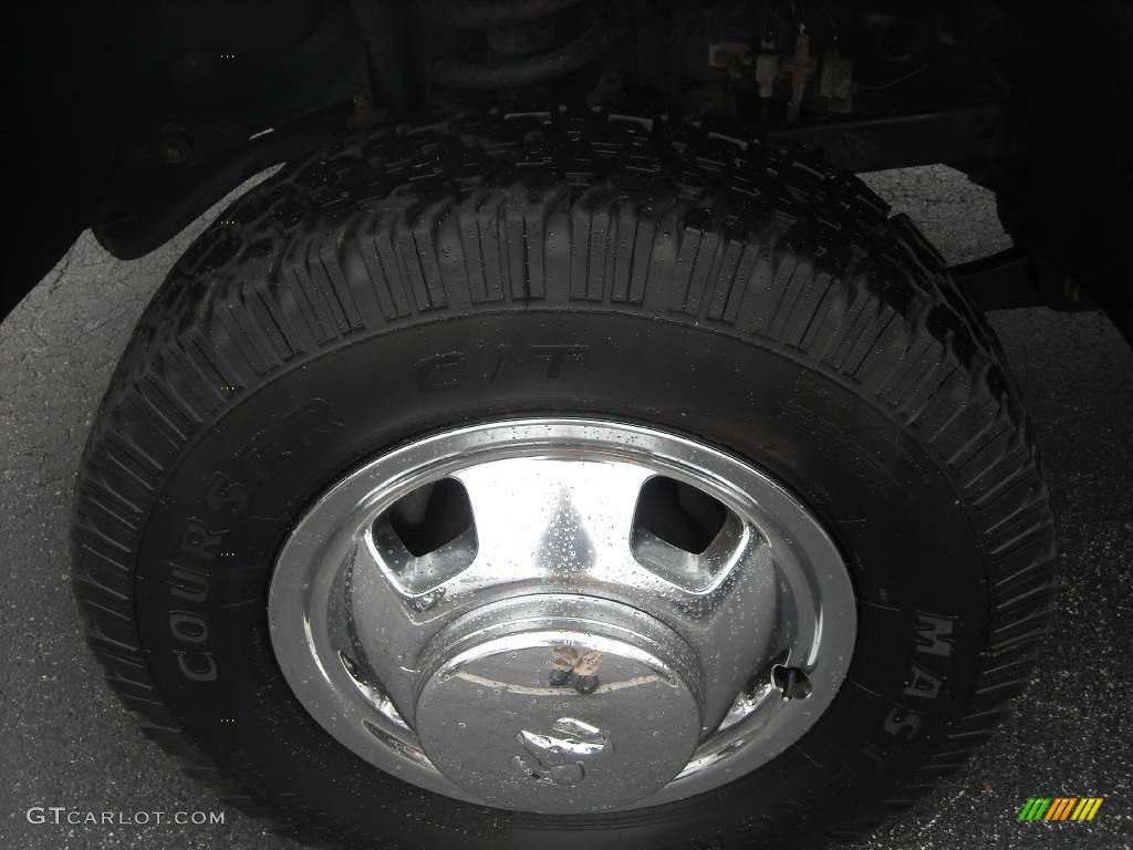 2004 Ram 3500 SLT Quad Cab 4x4 Dually - Bright Silver Metallic / Dark Slate Gray photo #7