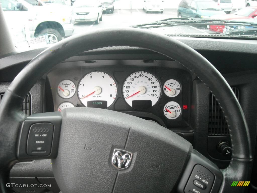 2004 Ram 3500 SLT Quad Cab 4x4 Dually - Bright Silver Metallic / Dark Slate Gray photo #20