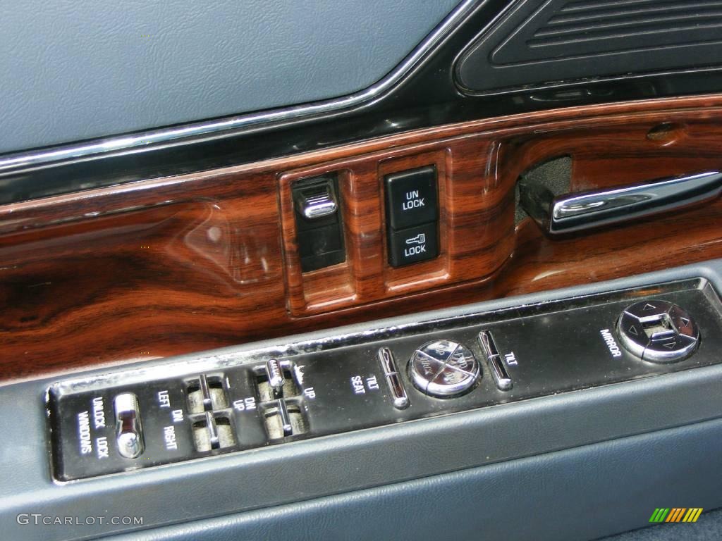 1998 LeSabre Limited - Bright White / Medium Blue photo #15