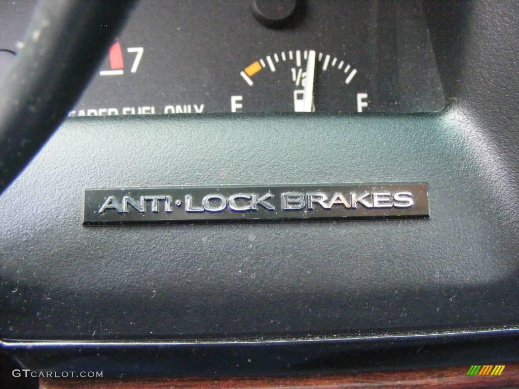 1998 LeSabre Limited - Bright White / Medium Blue photo #17