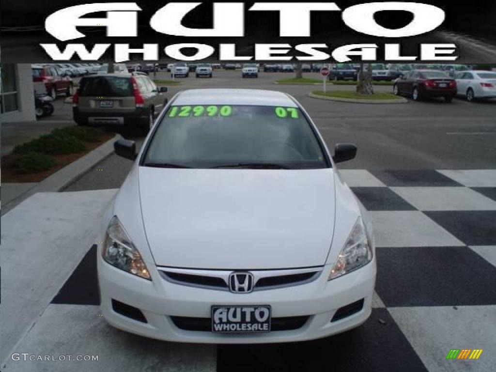2007 Accord Value Package Sedan - Taffeta White / Ivory photo #2